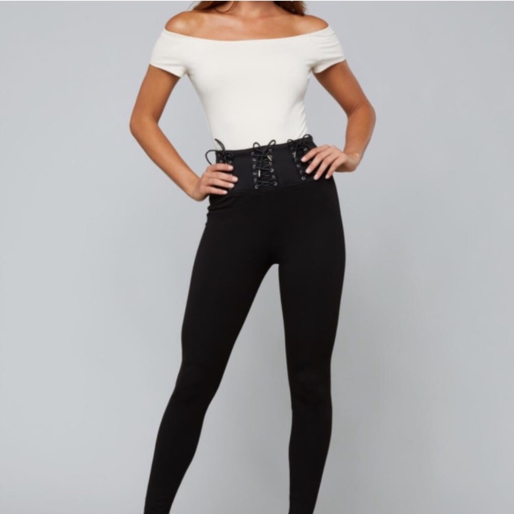 NWT Lace up Waist Leggings
